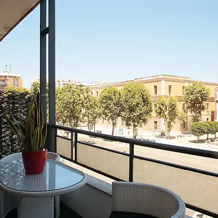 L.t. Savoia Palace Affittacamere Bari