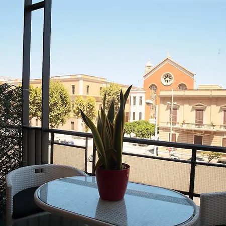Vendégház L.t. Savoia Palace Bari